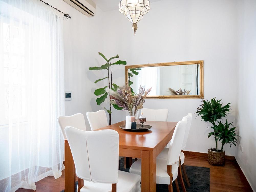 The Arcade Apartment *